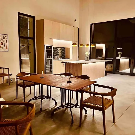 Chalet Dos Caballeros Winery & Vacation Llubi