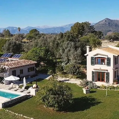 Dos Caballeros Winery & Vacation Chalet *