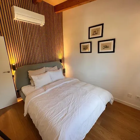 Dos Caballeros Winery & Vacation Chalet